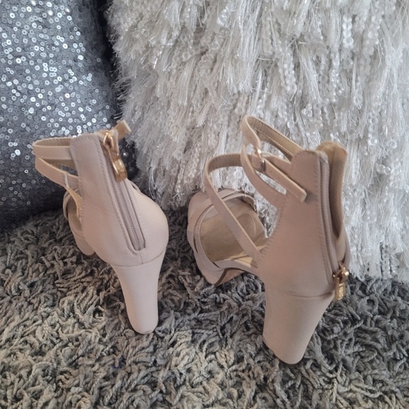 Idifu classy sexy heels - tan - size 7 - Picture 2 of 3